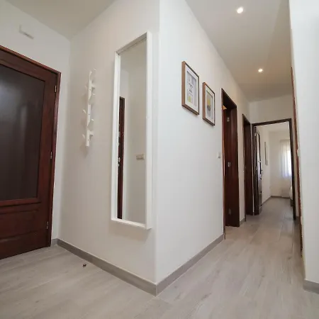 Oporto Guest Isac Garden W/ Parking Apartment *