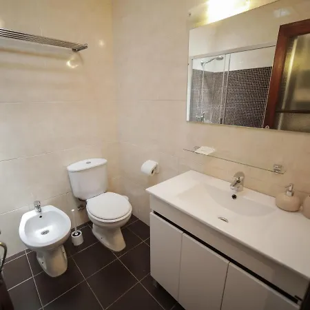 Oporto Guest Isac Garden W/ Parking * Vila Nova de Gaia