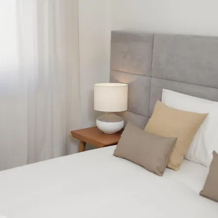 Διαμέρισμα Oporto Guest Isac Garden W/ Parking Βίλα Νόβα ντε Γκάια